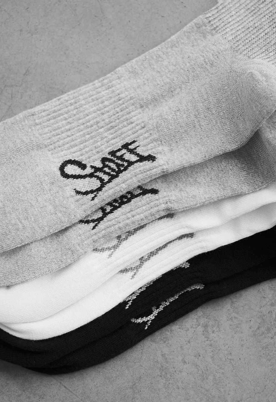 Skarpety Staff black/white/gray logo (trzy pary) (r.39-42)