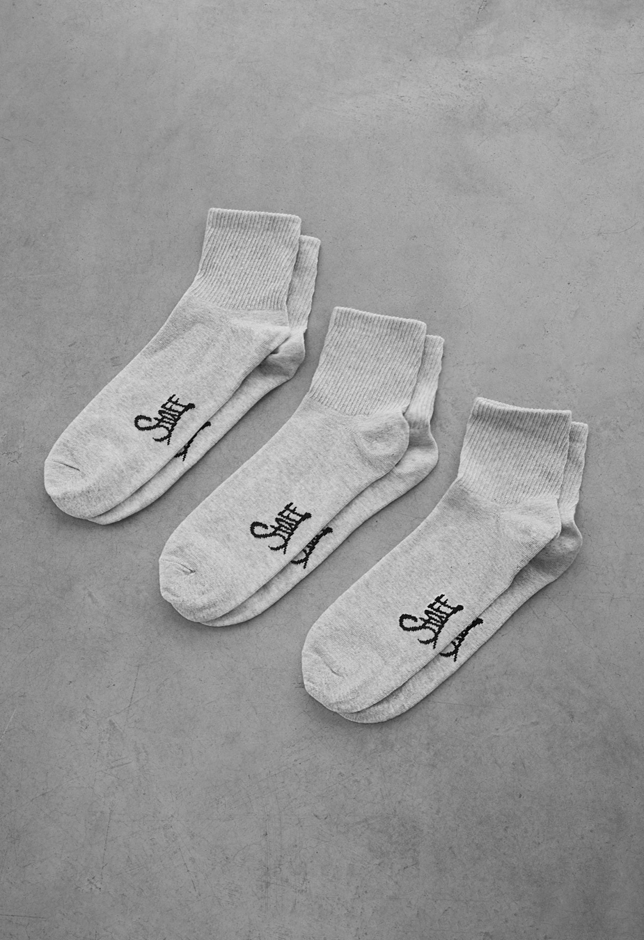 Skarpety Staff light gray logo (3 pary) (r.39-42)